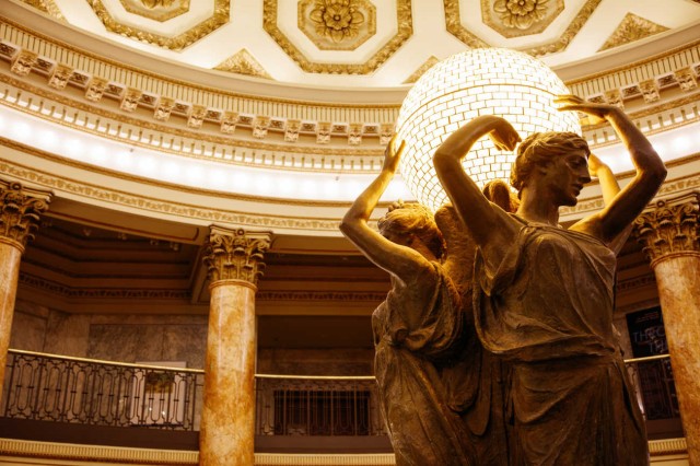 Statue of Three Graces in Rotunda