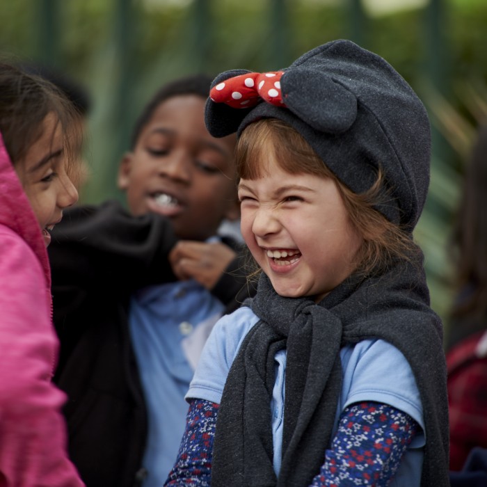 kids_subaru_fieldtrip